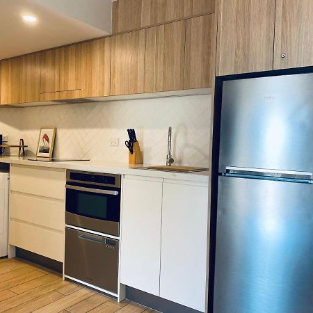 License To Chill • Couple'S Escape In Mooloolaba Exterior foto