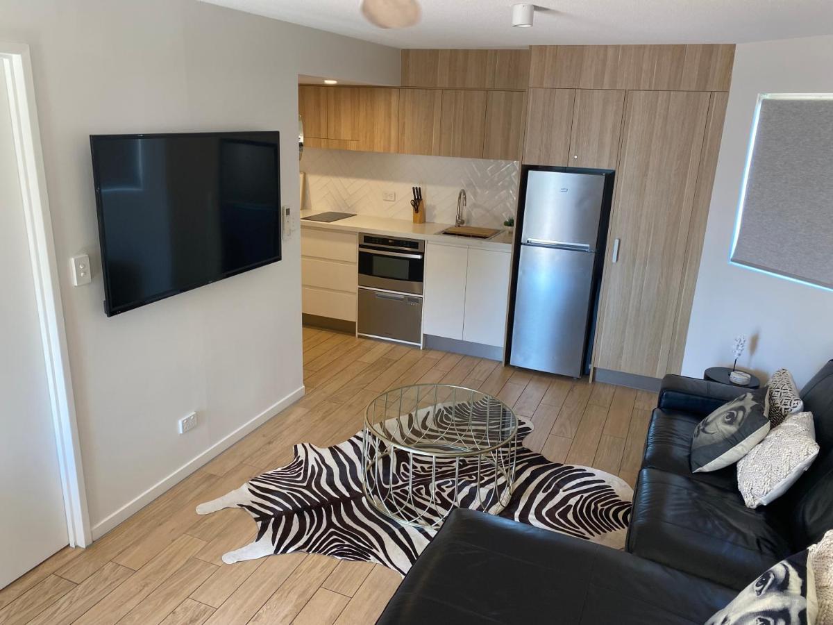 License To Chill • Couple'S Escape In Mooloolaba Exterior foto